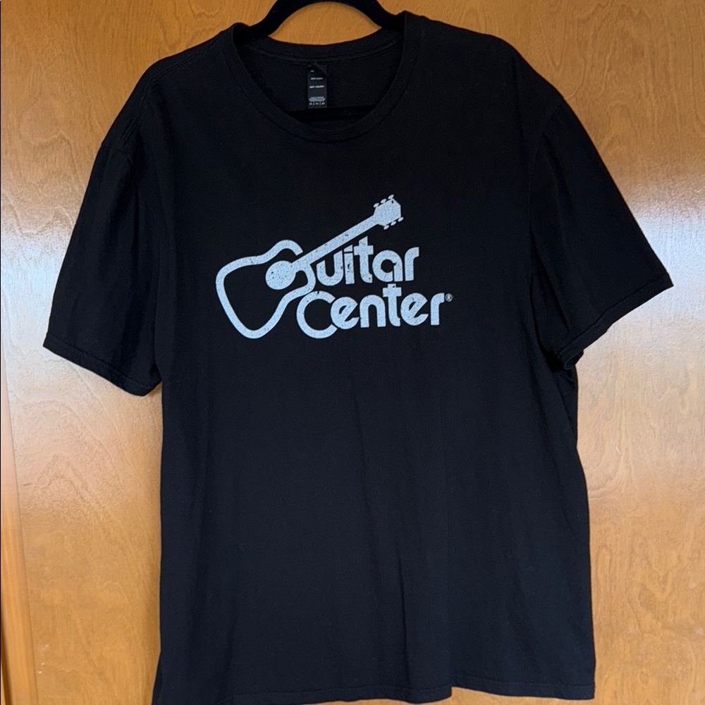 Guitar Center Logo Men's T-Shirt